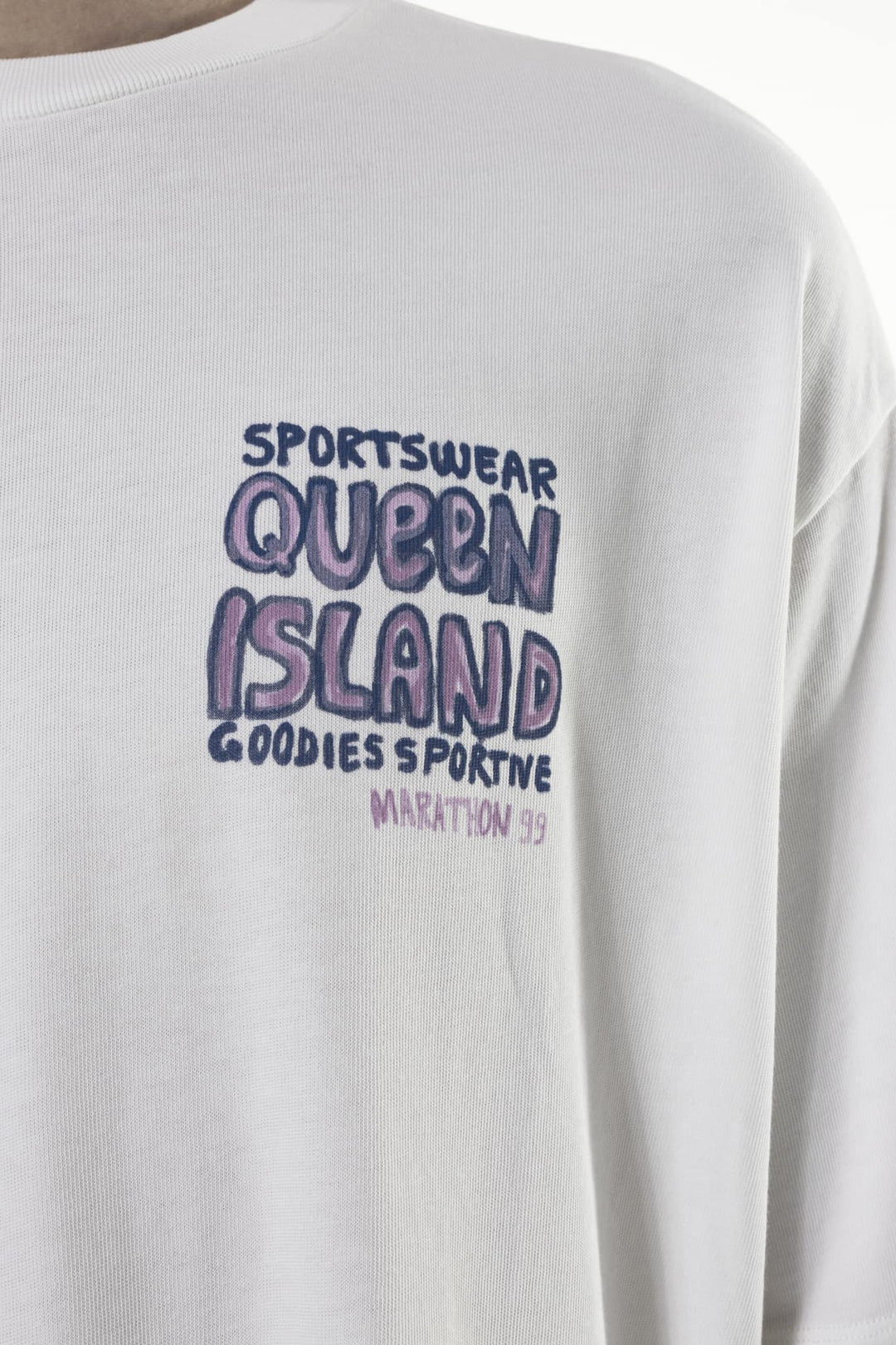 Queen Island Tee White