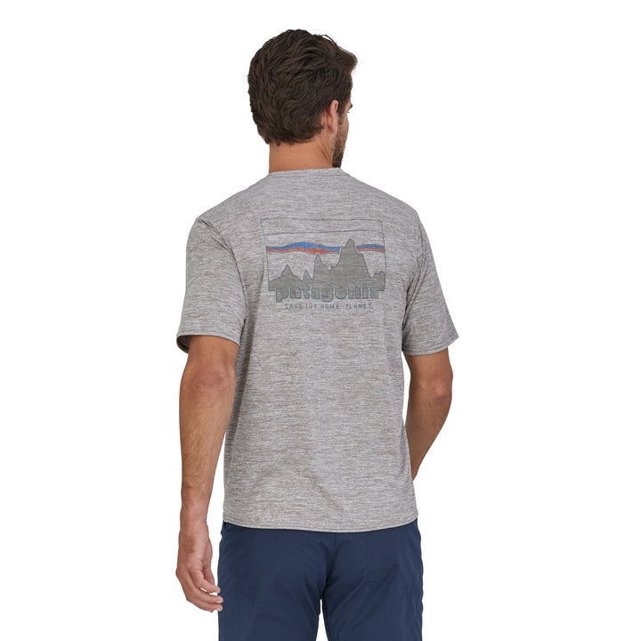 M's Cap Cool Daily Graphic Shirt '73 Skyline: Feather Grey - The Road 1380